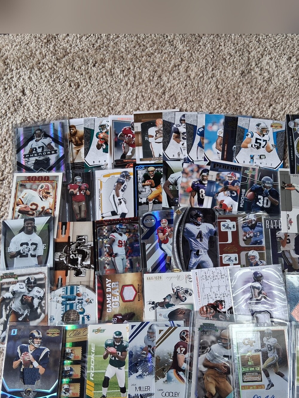 41 Mix Lot Football Trading Cards, Swatch, Serial #, Collector Cards